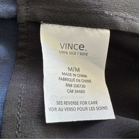 VINCE Tunic Blouse Womens Medium Navy Blue Black 100% Silk Colorblock Sleeveless - Picture 9 of 12
